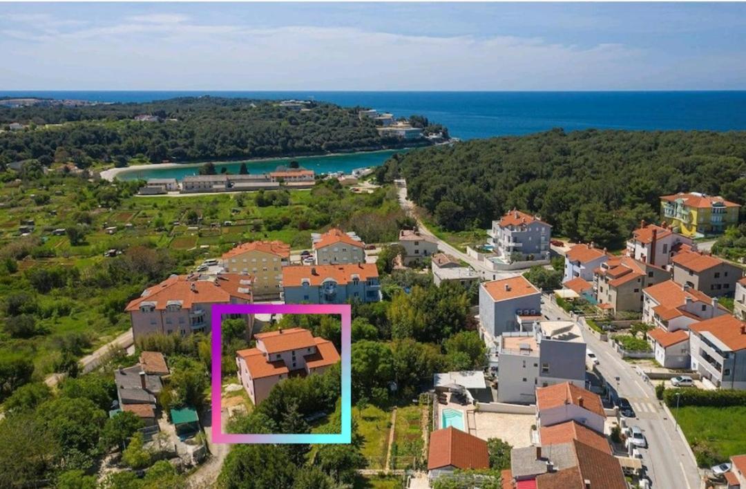 Apartment Nora Near The Beach Pula Exteriör bild